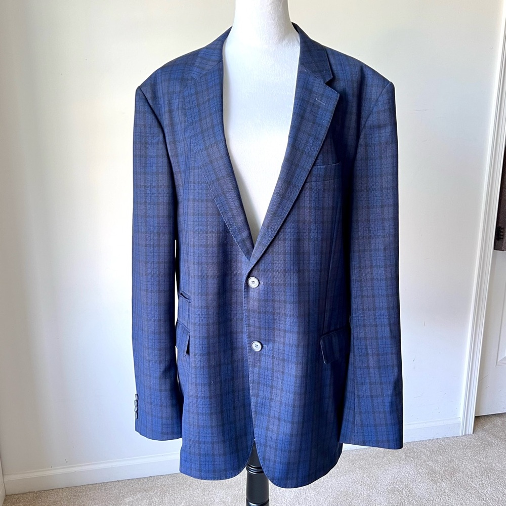SARAR Men’s Navy and Black Plaid Wool Nadia Blazer—SZ. 48R